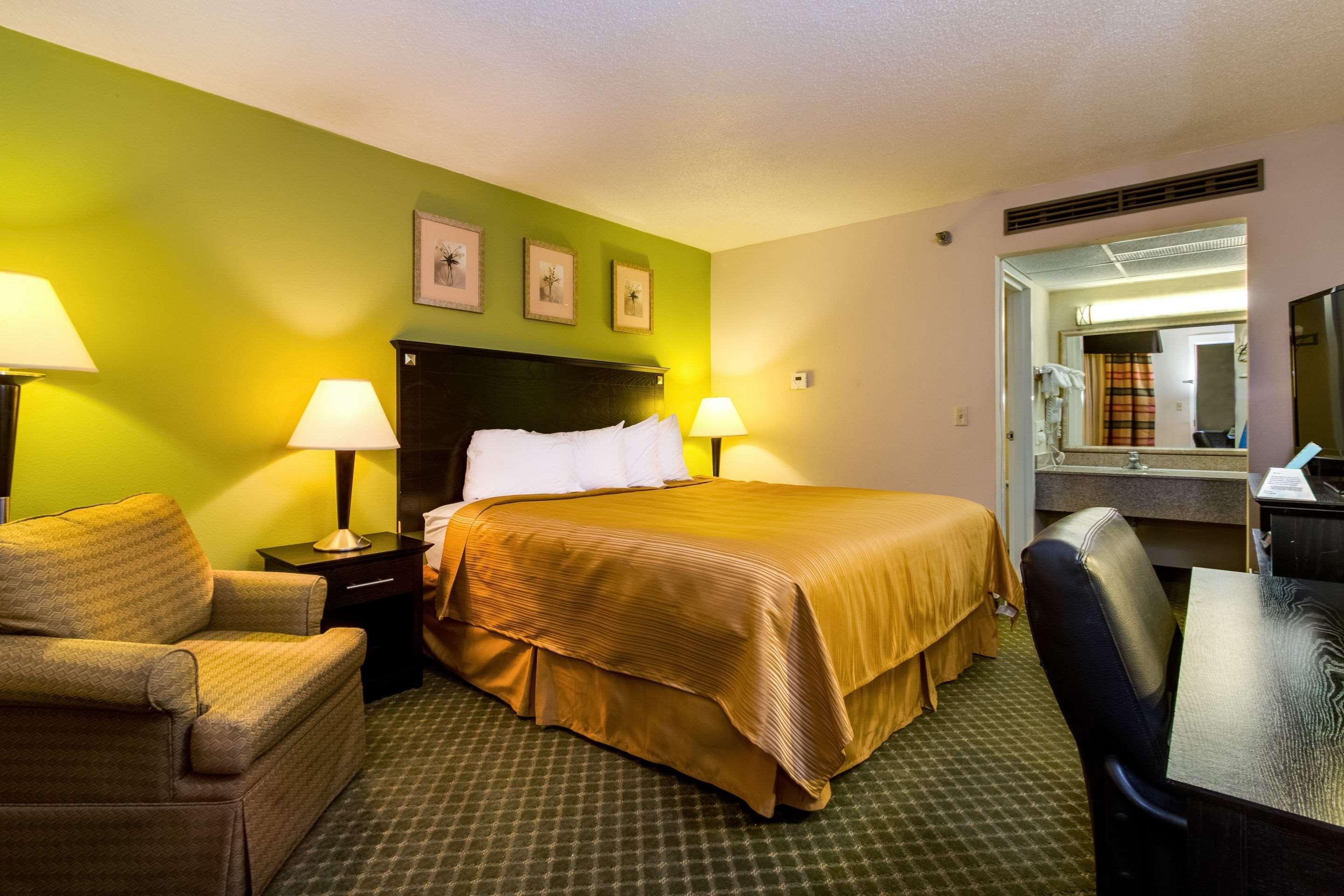 Quality Inn & Suites Moline - Quad Cities Luaran gambar