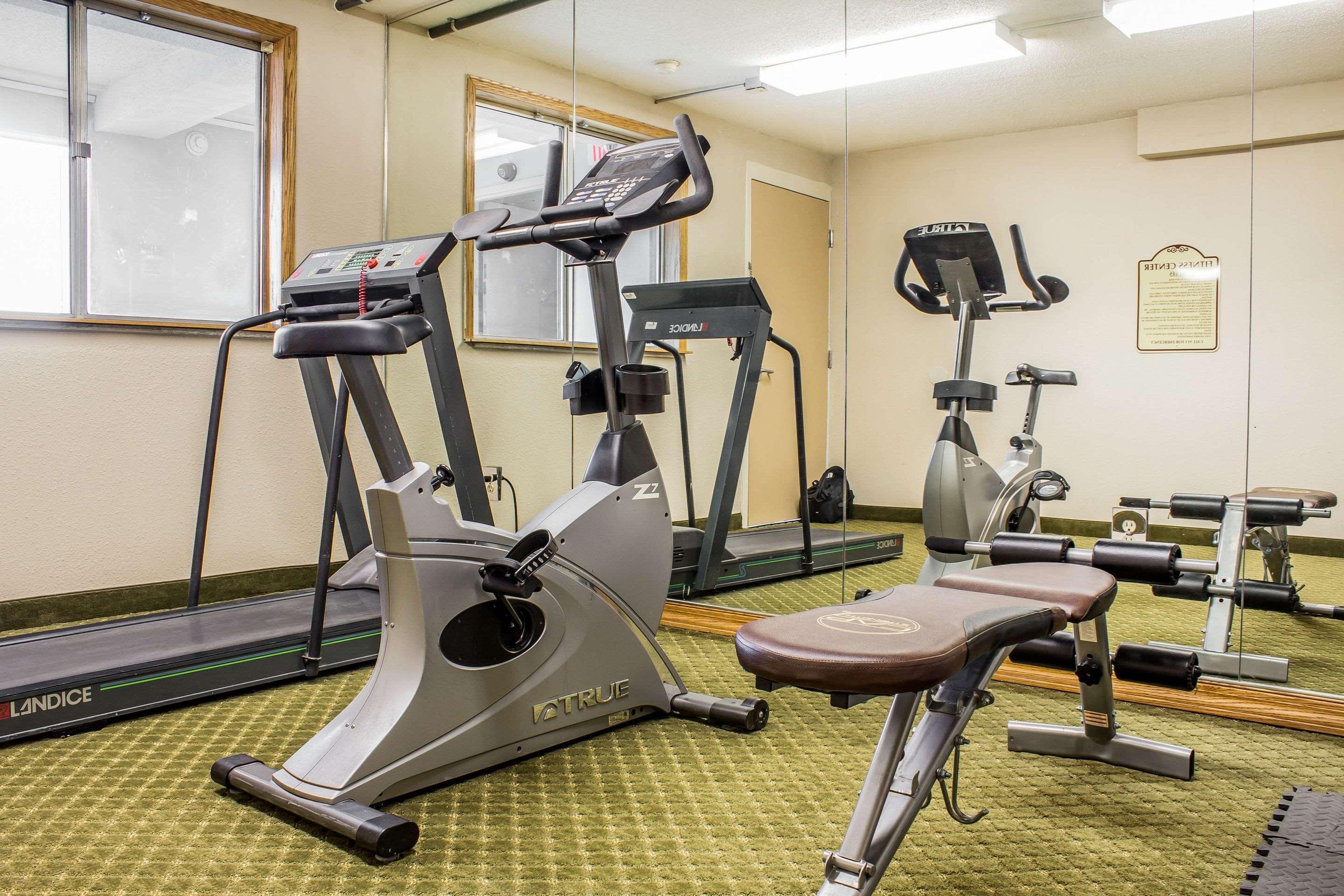 Quality Inn & Suites Moline - Quad Cities Luaran gambar