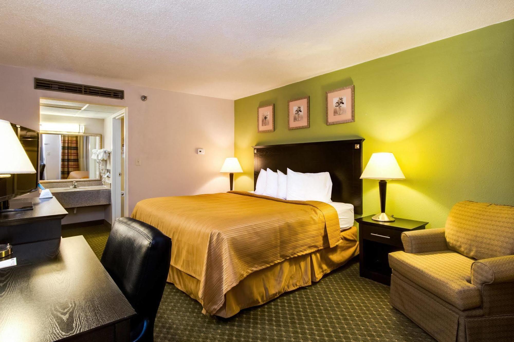 Quality Inn & Suites Moline - Quad Cities Luaran gambar